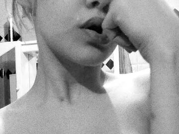 Foto publica de whitemoonwhite91